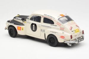 Volvo PV 544 Rally Revell 1:18 8922 Metalli — kuva 7 / 8