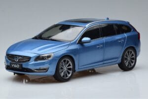 Volvo V60 D3 Power Sininen FAW 1:18 9430839 Metalli