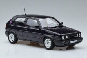 Volkswagen Golf GTI Mk2 Fire and Ice Violetti Norev 1:18 188558 Metalli — kuva 5 / 7
