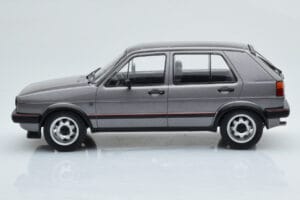 Volkswagen Golf GTI Mk2 Harmaa MCG 1:18 MCG18390 Metalli — kuva 3 / 6