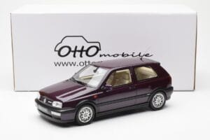 Volkswagen Golf Mk3 VR6 Syncro Tumma Violetti Helmiäinen Otto 1:18 OT1052 Hartsi — kuva 6 / 6