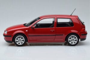 Volkswagen Golf Mk4 Punainen Norev 1:18 188573 Metalli — kuva 4 / 7
