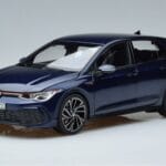 Volkswagen Golf GTI Mk8 Sininen Norev 1:18 188594 Metalli