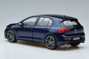 Volkswagen Golf GTI Mk8 Sininen Norev 1:18 188594 Metalli — kuva 6 / 7