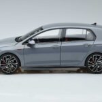 Volkswagen Golf GTI Mk8 Norev 1:18 188590 Metalli - image 4 of 7