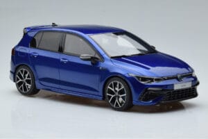 Volkswagen Golf Mk8 R Sininen Otto 1:18 OT413 Hartsi — kuva 4 / 6