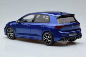 Volkswagen Golf Mk8 R Sininen Otto 1:18 OT413 Hartsi — kuva 5 / 6