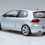 Volkswagen Golf GTI Mk5 Pirelli Edition Hopea Norev 1:18 188425 Metalli - image 6 of 7