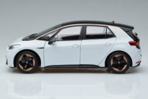Volkswagen ID.3 Valkoinen FAW 1:18 ZVN000001WEI Metalli — kuva 4 / 7