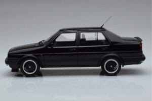 Volkswagen Jetta Mk2 Musta Otto 1:18 OT1021 Hartsi — kuva 3 / 6
