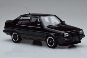Volkswagen Jetta Mk2 Musta Otto 1:18 OT1021 Hartsi — kuva 4 / 6
