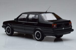 Volkswagen Jetta Mk2 Musta Otto 1:18 OT1021 Hartsi — kuva 5 / 6