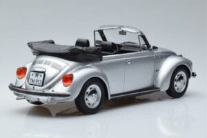Volkswagen Beetle 1303 Avoauto Hopea Norev 1:18 188530 Metalli — kuva 2 / 6