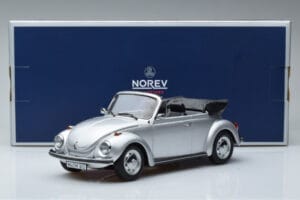 Volkswagen Beetle 1303 Avoauto Hopea Norev 1:18 188530 Metalli — kuva 6 / 6