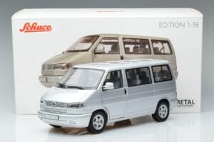 Volkswagen T4b Transporter Caravelle Minibus Schuco 1:18 450041500 Metalli — kuva 8 / 8