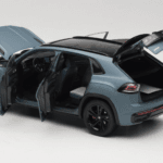 Volkswagen Teramont X Harmaa FAW 1:18 ZVB000003B Metalli - image 5 of 8