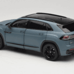 Volkswagen Teramont X Harmaa FAW 1:18 ZVB000003B Metalli - image 7 of 8