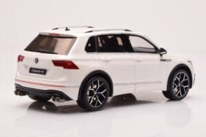 Volkswagen Tiguan R Valkoinen Otto 1:18 OT1001 Hartsi — kuva 2 / 6