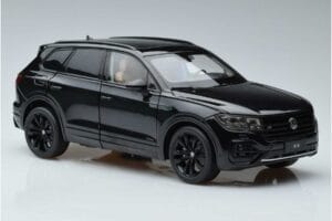 Volkswagen Touareg CR Musta FAW 1:18 LTC761021BLA Metalli — kuva 5 / 7