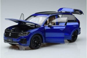 Volkswagen Touareg CR Sininen FAW 1:18 LTC761021BLU Metalli — kuva 2 / 7