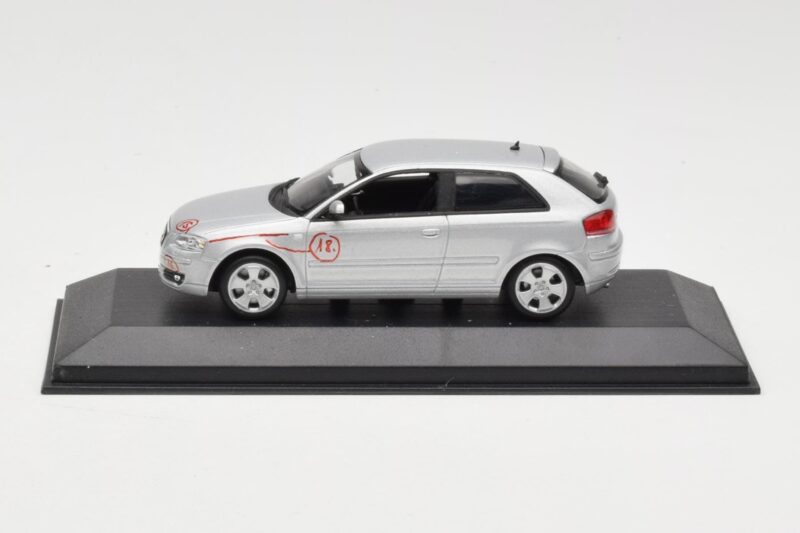 Audi A3 8P Hopea Prototyyppi Minichamps 1:43 5010503013 Metalli