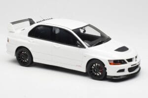 Mitsubishi Lancer Evo VIII MR FQ-400 Valkoinen Otto 1:18 OT777 Hartsi — kuva 4 / 6