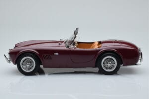 AC Cobra 289 Tummanpunainen Norev 1:18 182758 Metalli — kuva 3 / 6