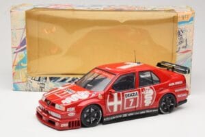Alfa Romeo 155 V6 Ti #18 A. Nannini DTM 1993 UT Models 1:18 180930120 Metalli — kuva 8 / 8