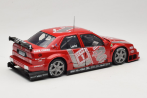 Alfa Romeo 155 V6 Ti #1 N. Larini DTM 1994 UT Models 1:18 180940201 Metalli — kuva 3 / 8