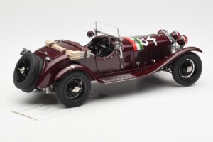 Alfa Romeo 1750 GS Spider #84 T. Nuvolari / B. Guidotti Mille Miglia Winner 1930 CMC 1:18 M-141 Metalli — kuva 2 / 6