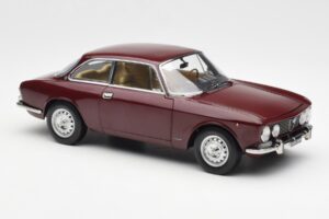 Alfa Romeo 2000 GTV Kastanjanpunainen Norev 1:18 187916 Metalli — kuva 6 / 8