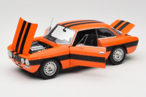 Alfa Romeo 2000 GTV Oranssi Norev 1:18 187918 Metalli — kuva 2 / 8