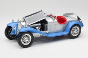 Alfa Romeo 2300 Spider Hopeansininen Bburago 1:18 3008 Metalli — kuva 2 / 8