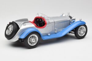 Alfa Romeo 2300 Spider Hopeansininen Bburago 1:18 3008 Metalli — kuva 3 / 8