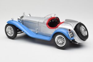 Alfa Romeo 2300 Spider Hopeansininen Bburago 1:18 3008 Metalli — kuva 7 / 8