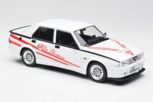 Alfa Romeo 75 Turbo Evoluzione Valkoinen MCG 1:18 MCG18430 Metalli — kuva 4 / 6