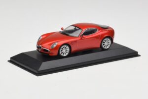 Alfa Romeo 8C Competizione Alfa Punainen Minichamps 1:43 403120523 Metalli — kuva 2 / 4