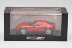 Alfa Romeo 8C Competizione Alfa Punainen Minichamps 1:43 403120523 Metalli — kuva 4 / 4