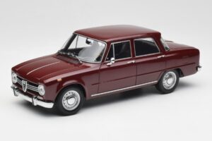 Alfa Romeo Giulia 1300 Tummanpunainen Minichamps 1:18 180120906 Metalli