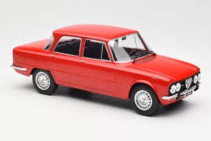 Alfa Romeo Giulia Nuova Super Punainen MCG 1:18 MCG18145 Metalli — kuva 4 / 6