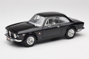 Alfa Romeo Giulia Sprint GTA Musta Road Signature 1:18 92348 Metalli