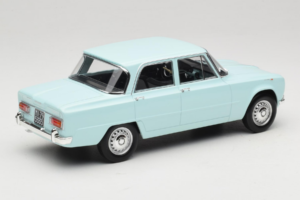 Alfa Romeo Giulia TI 105 Sky Blue Norev 1:18 187974 Metalli — kuva 3 / 7