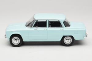 Alfa Romeo Giulia TI 105 Sky Blue Norev 1:18 187974 Metalli — kuva 4 / 7