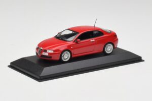 Alfa Romeo GT Alfa Punainen Minichamps 1:43 400120321 Metalli — kuva 2 / 4