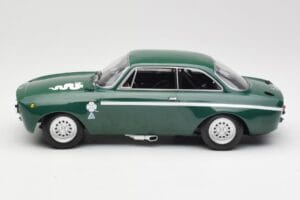 Alfa Romeo GTA 1300 Junior Vihreä Minichamps 1:18 155120022 Metalli — kuva 3 / 6