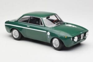 Alfa Romeo GTA 1300 Junior Vihreä Minichamps 1:18 155120022 Metalli — kuva 4 / 6