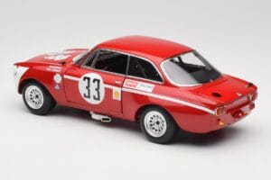 Alfa Romeo GTA 1300 Junior #33 T. Hezemans / G. van Lennep Hezemans Jarama 1972 Minichamps 1:18 100721233 Metalli — kuva 7 / 8