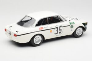 Alfa Romeo GTA 1300 Junior #35 C. Colzani / Pooky / G. Venturi 4 Hours of Jarama 1972 Minichamps 1:18 155721235 Metalli — kuva 2 / 6