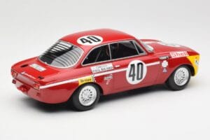 Alfa Romeo GTA 1300 Junior #40 F. Picchi / J-C. Chasseuil Division 1 Winners 12 Hours of Paul Ricard 1971 Minichamps 1:18 155 — kuva 2 / 6
