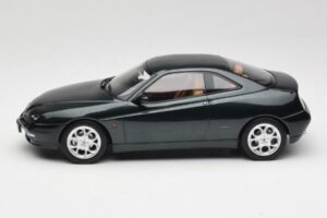 Alfa Romeo GTV 916 Coventry Green Metallic Norev 1:18 187842 Metalli — kuva 3 / 6